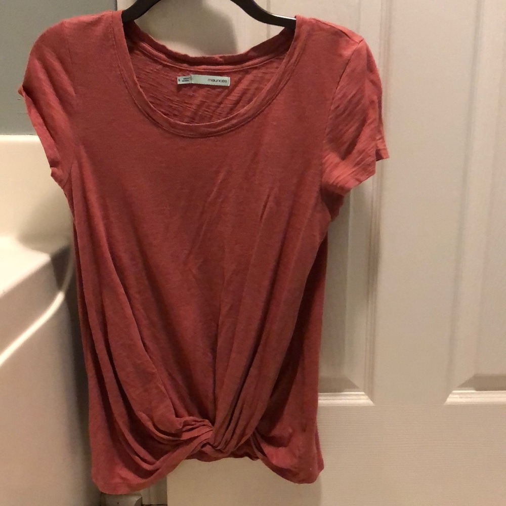 Maurice’s shirt